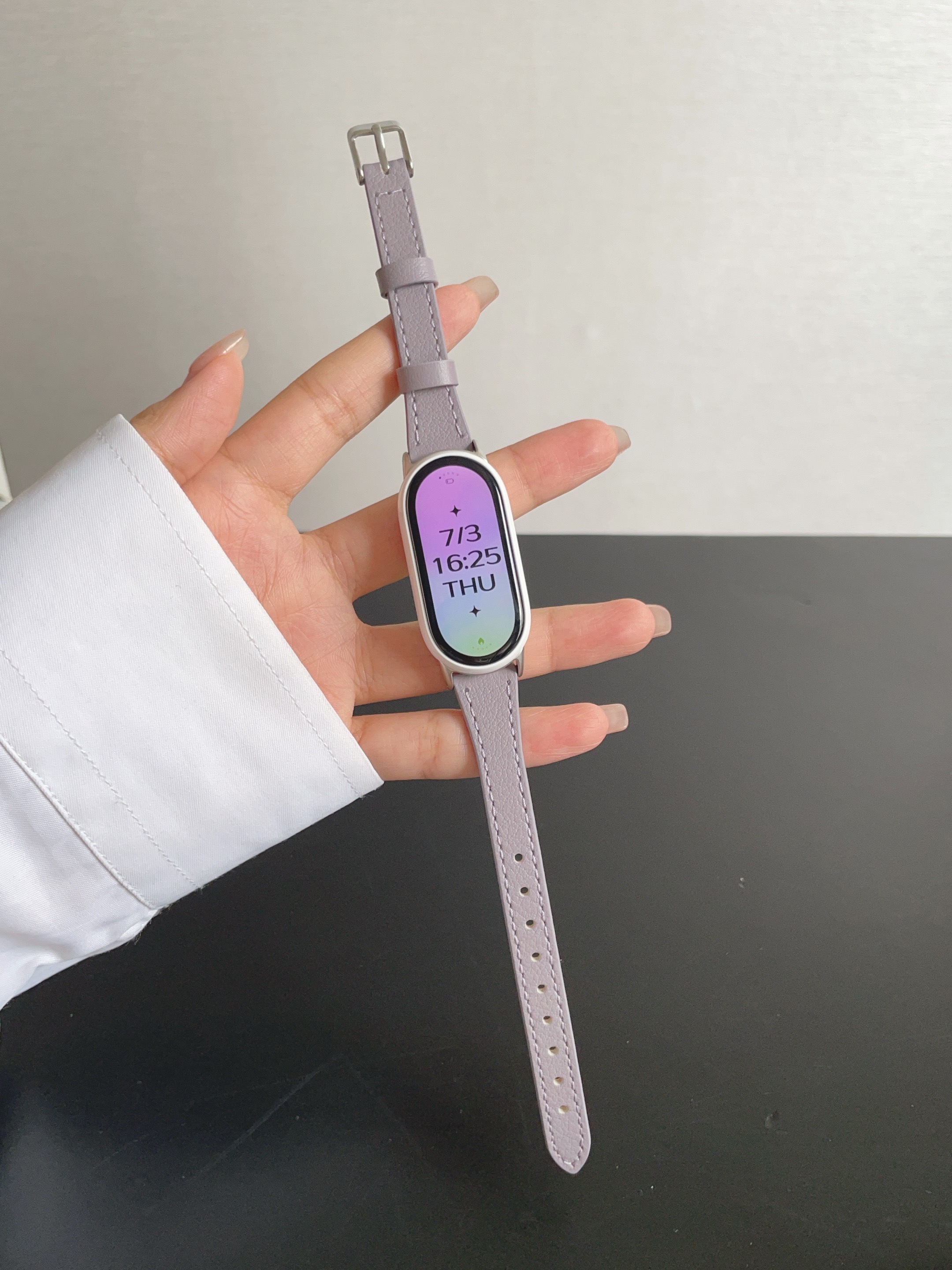 温柔皮质适用小米手环10表带超细小羊皮小米手环9/8简约透气腕带