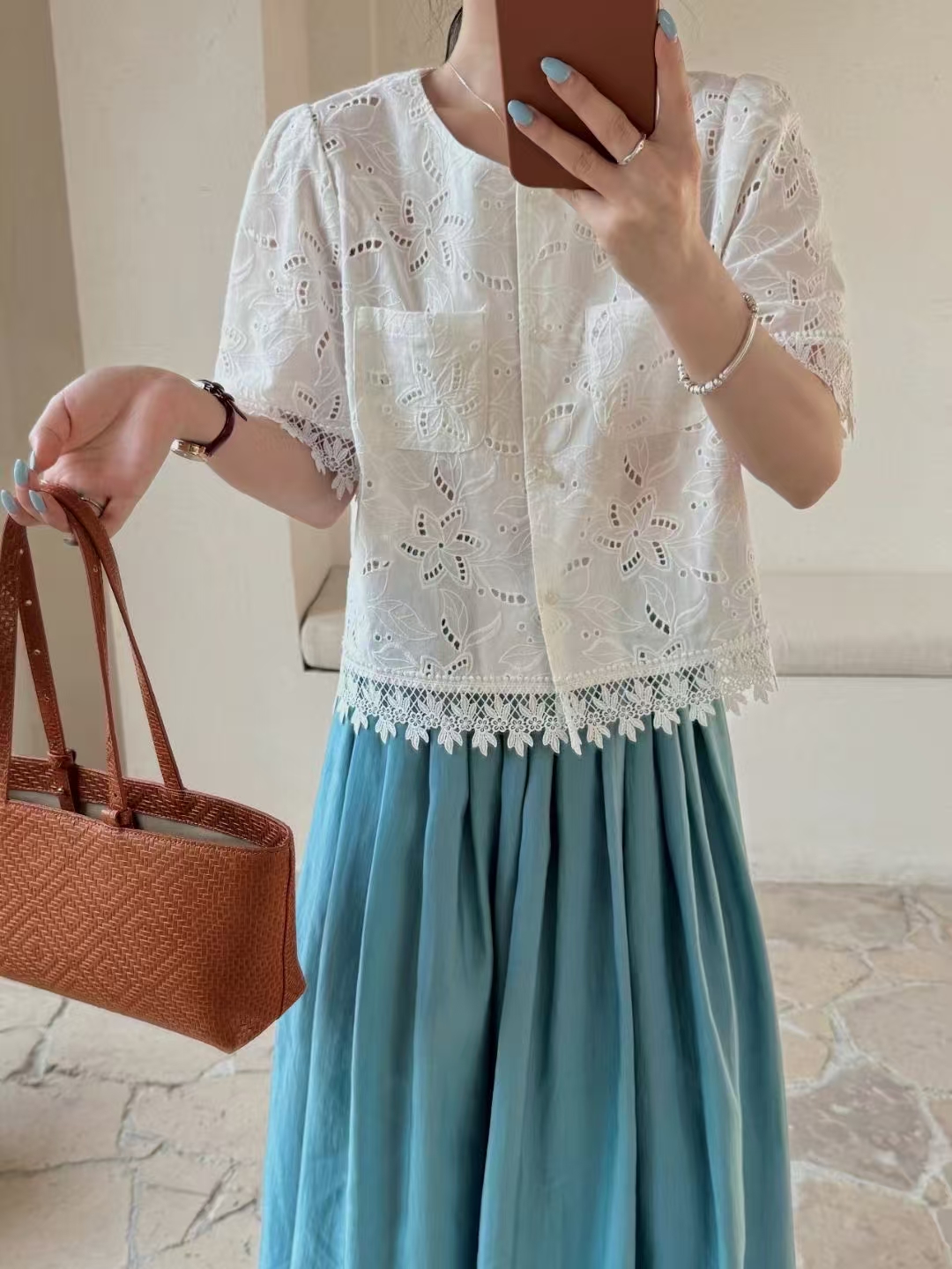 091-120镂空钩花短袖小衫半身裙