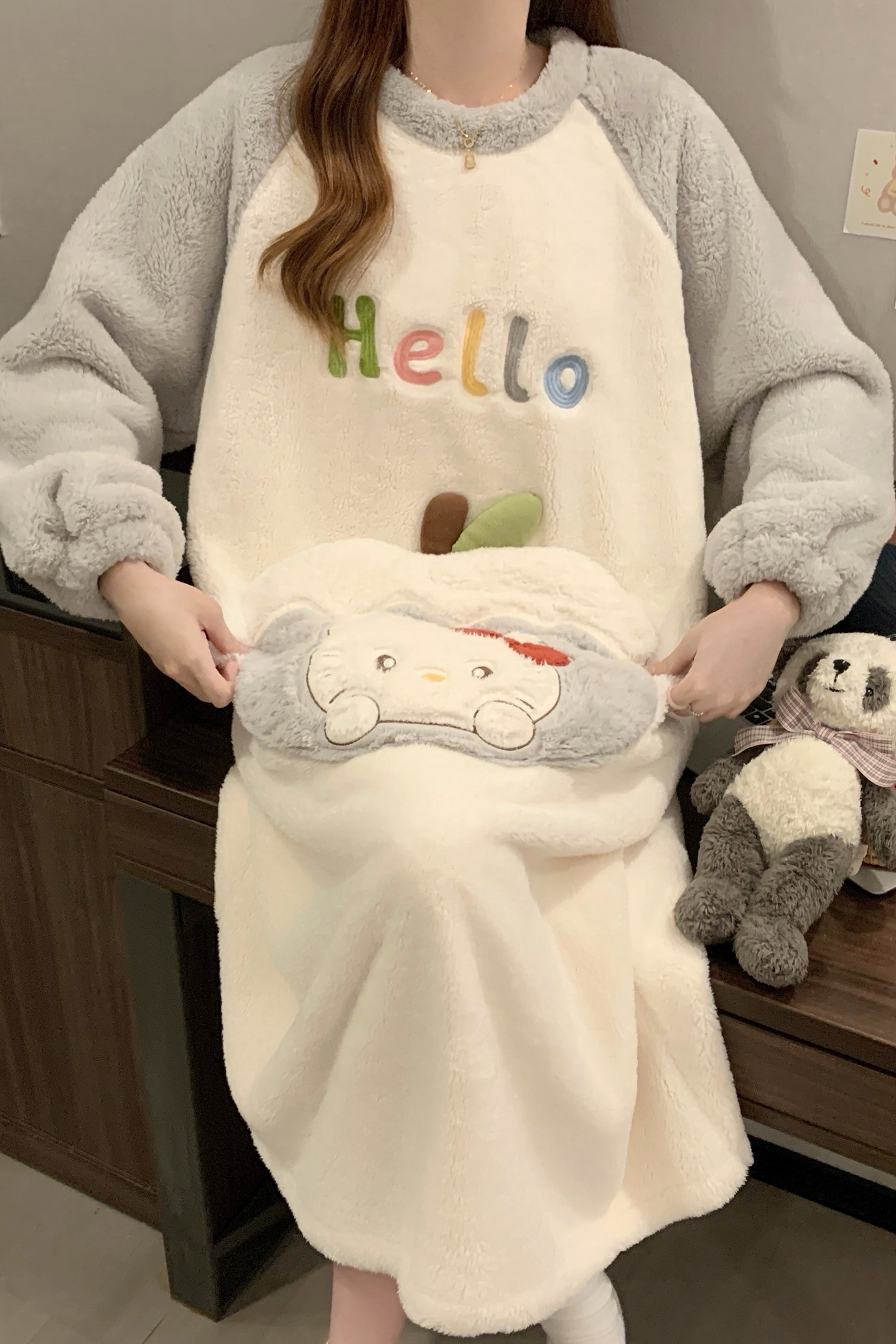 珊瑚绒长毛绒睡裙女生冬季加绒加厚长款睡衣暖暖大码居家服家居服