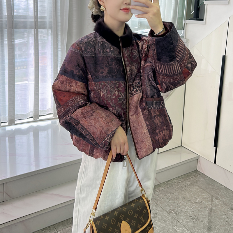 老钱风女外套水貂毛拼接时尚印花鹅绒服女中长款女装2025冬季新款