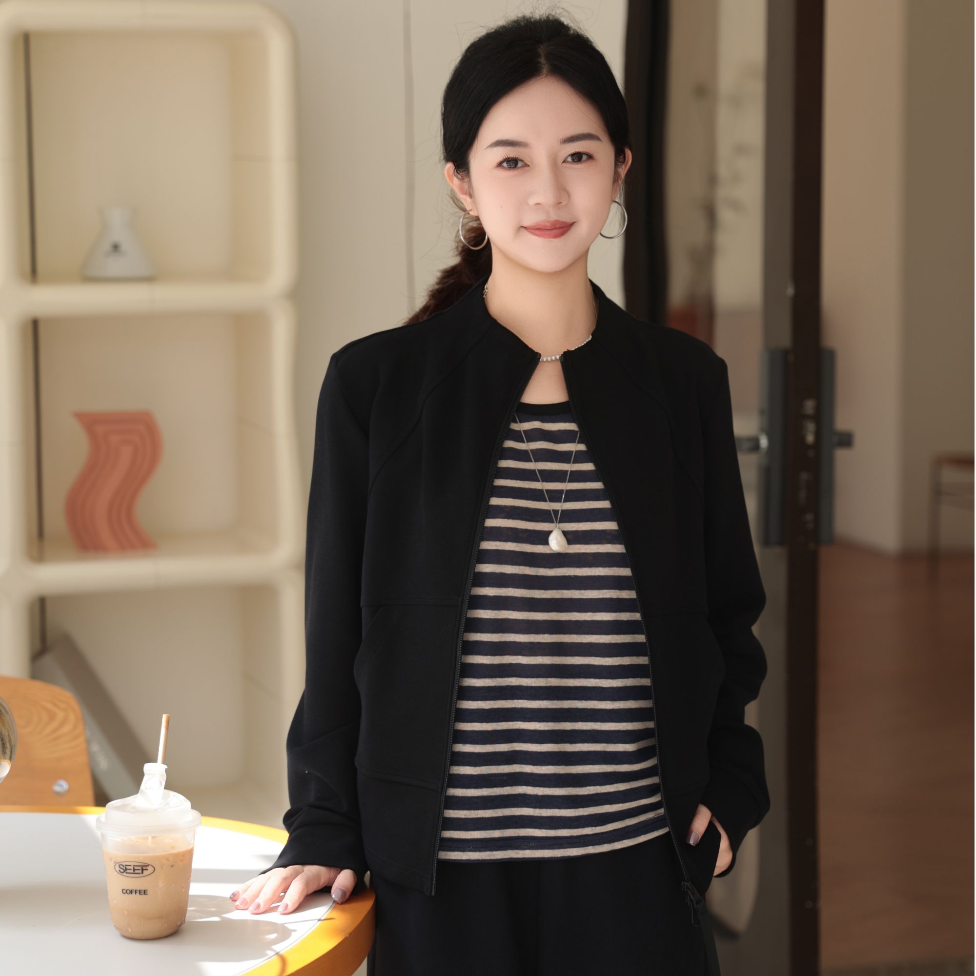 麻享秋季修身型拉链薄款韩版口袋运动户外时尚卫衣女款FSY51098