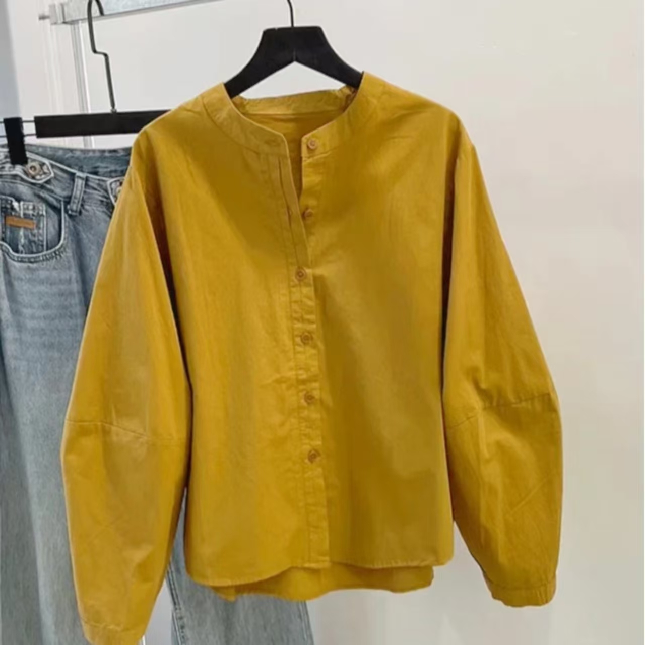 全额运补圆领衬衫女宽松2025新款韩版休闲灯笼袖叠穿显瘦棉衬衣