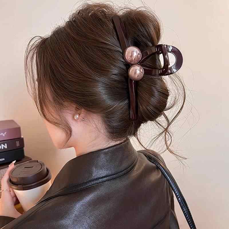 梦中情夹~秋冬高级感珍珠抓夹大号鲨鱼夹发夹后脑勺盘发夹子发饰