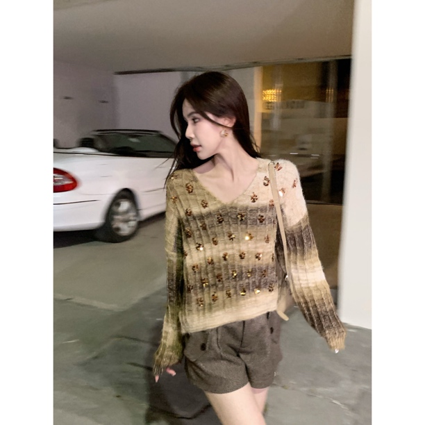 赵小小【琥珀流光】82155 秋冬柔软V领高级减龄亮片针织长袖上衣女