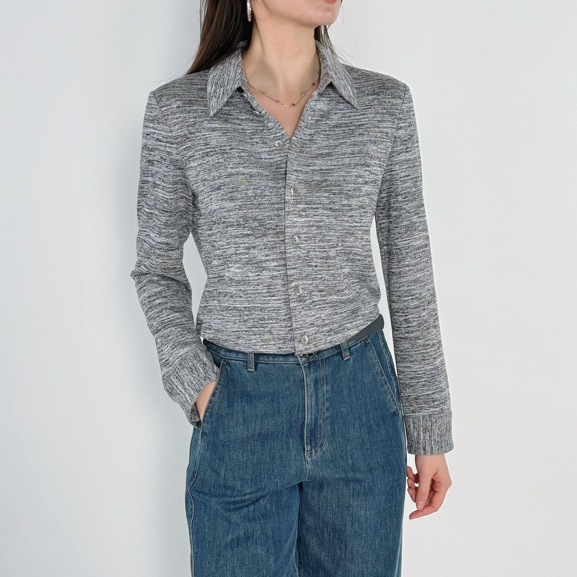 AMASS/阿玛施早秋老钱风松弛感上衣简约气质百搭翻领衬衫女530017