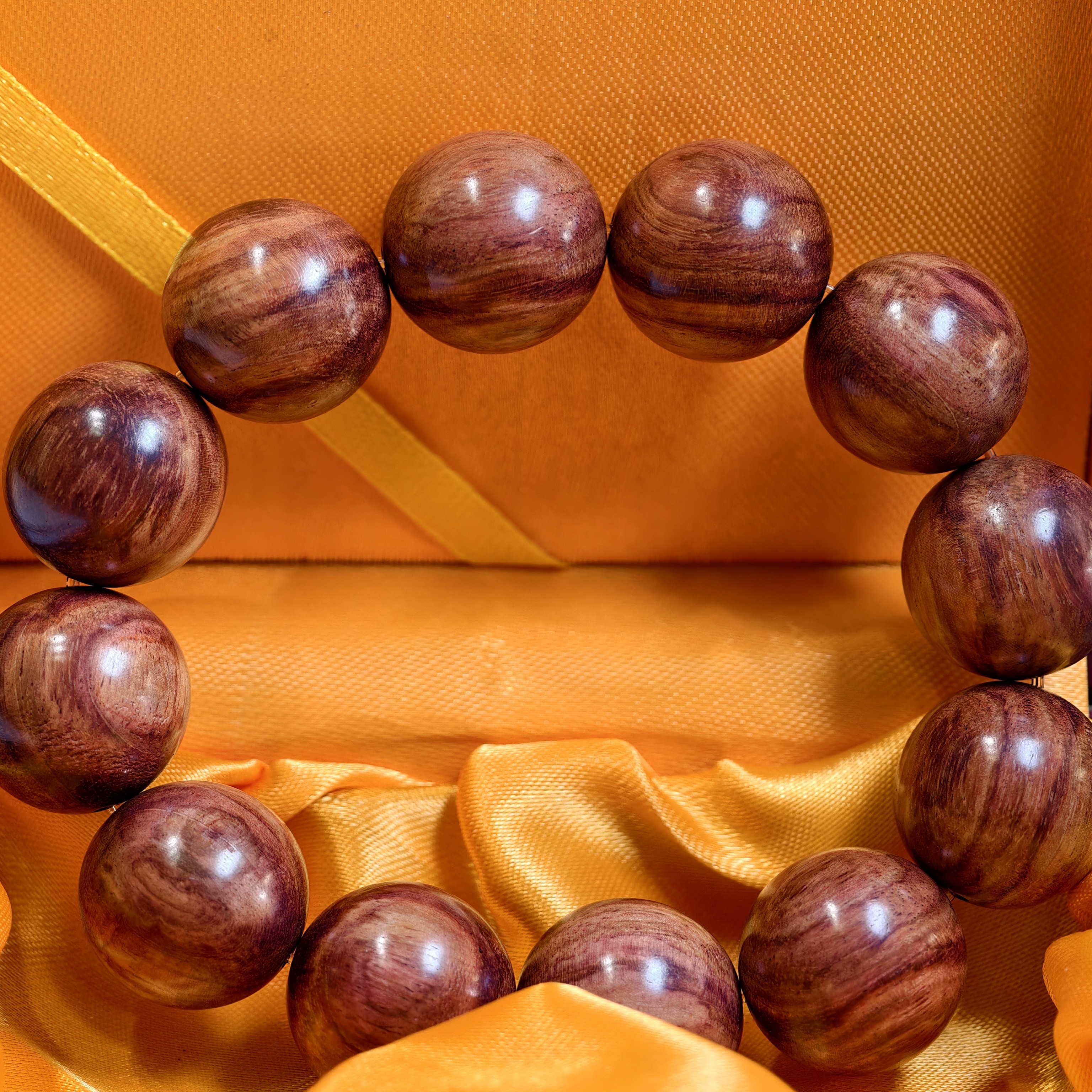 降香黄檀海南黄花梨油梨2.0/12高油高密男女手串