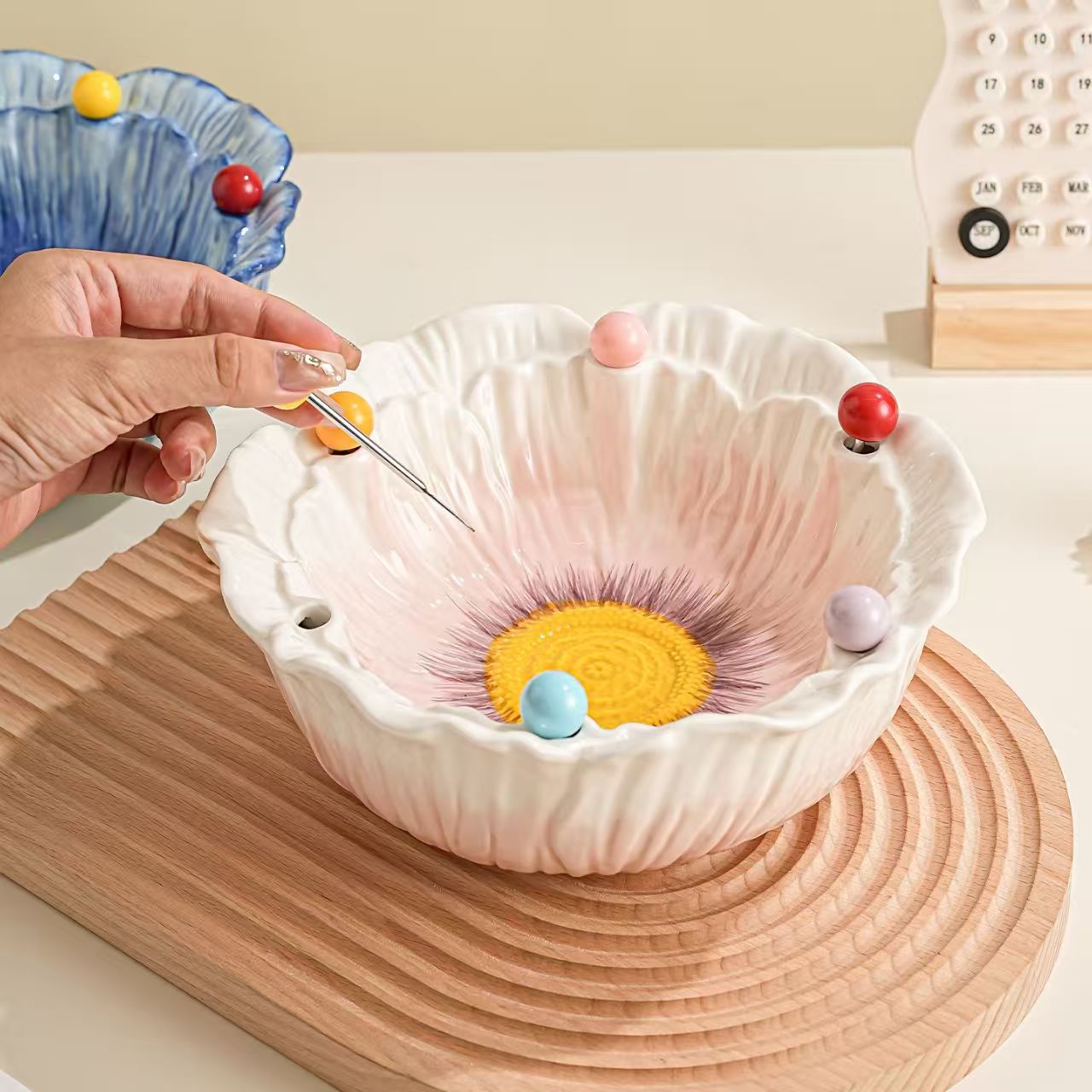 花朵水果叉高级感家用客厅茶几水果盘碗不锈钢果签陶瓷收纳罐套装