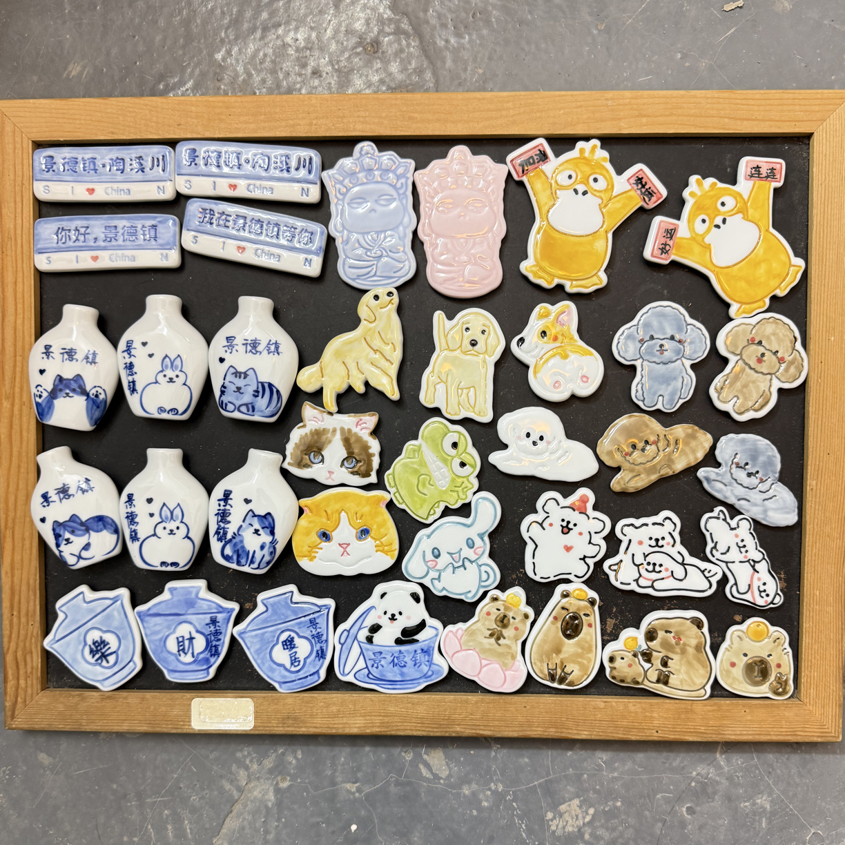 景德镇陶艺冰箱贴釉下彩绘画青花瓷卡通文创手工