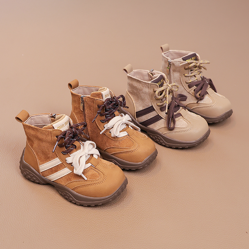 女童靴子时尚小女孩勃肯靴软底2025秋冬季新款短靴休闲男童马丁靴