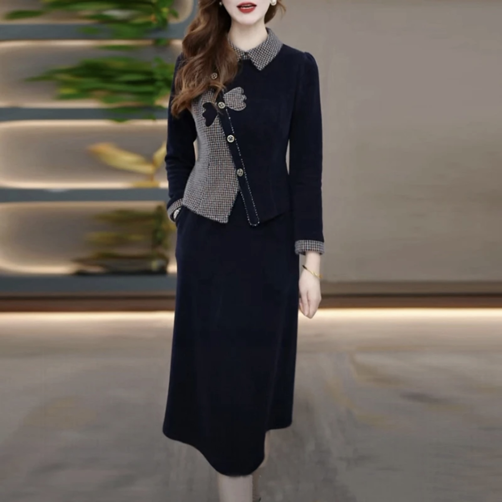 【连衣裙】冬季显瘦连衣裙2025新款气质时尚减龄修身收腰CY25Y3666