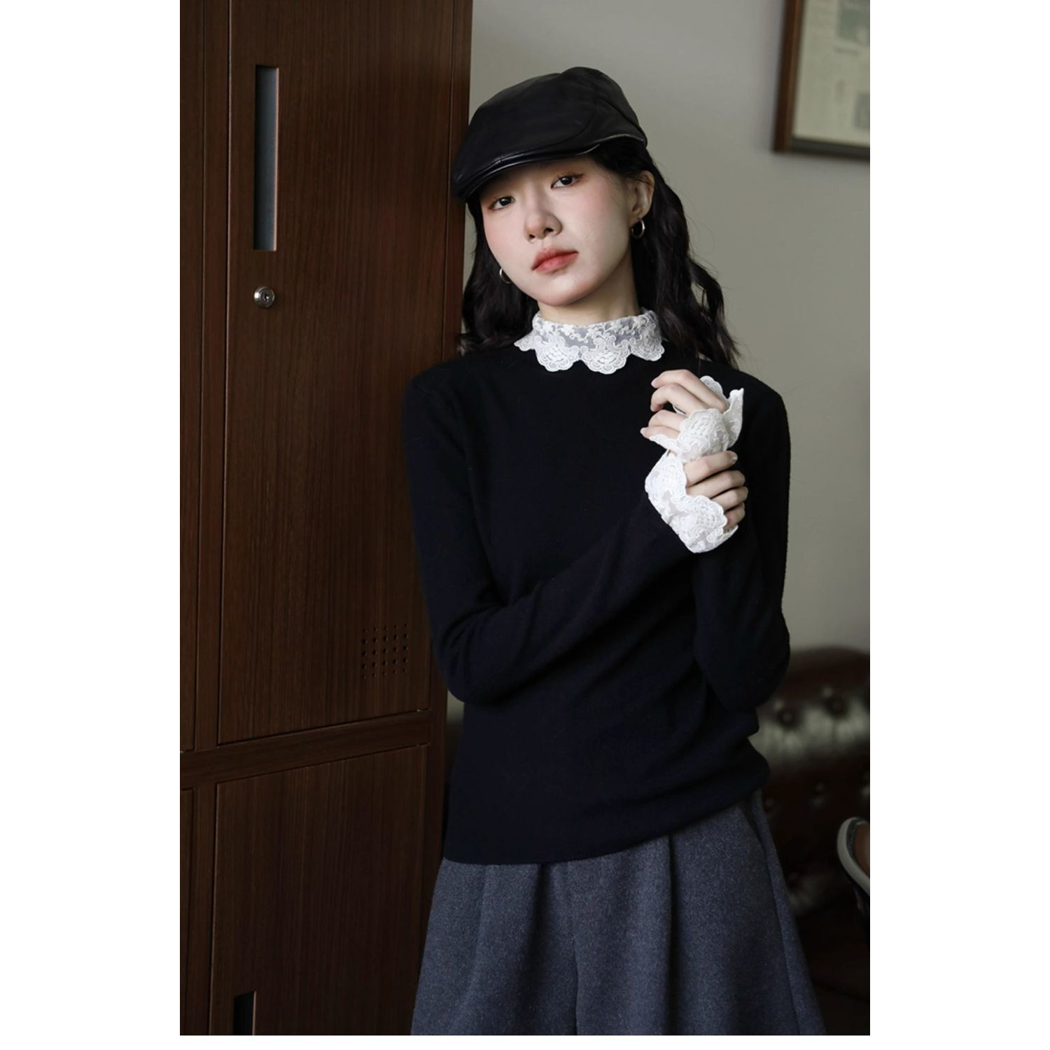 韩系蕾丝拼接高领新款显瘦修身温柔打底上衣女