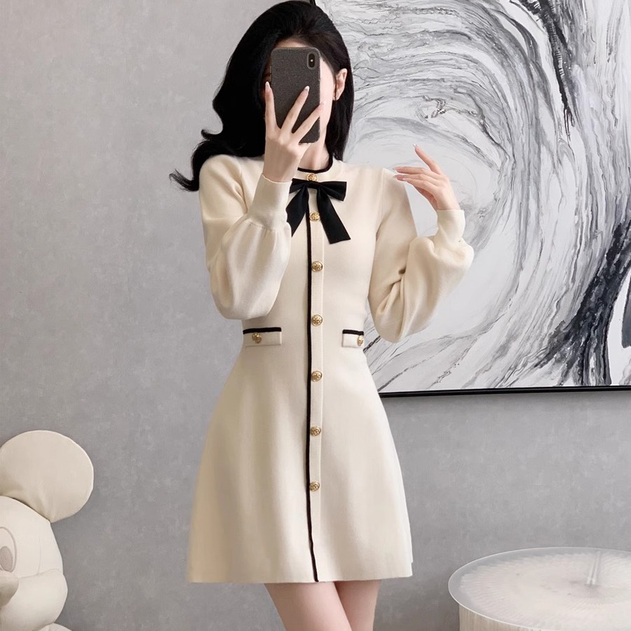 法式名媛风内搭高级感小个子穿搭小香风针织毛衣连衣裙女秋冬气质