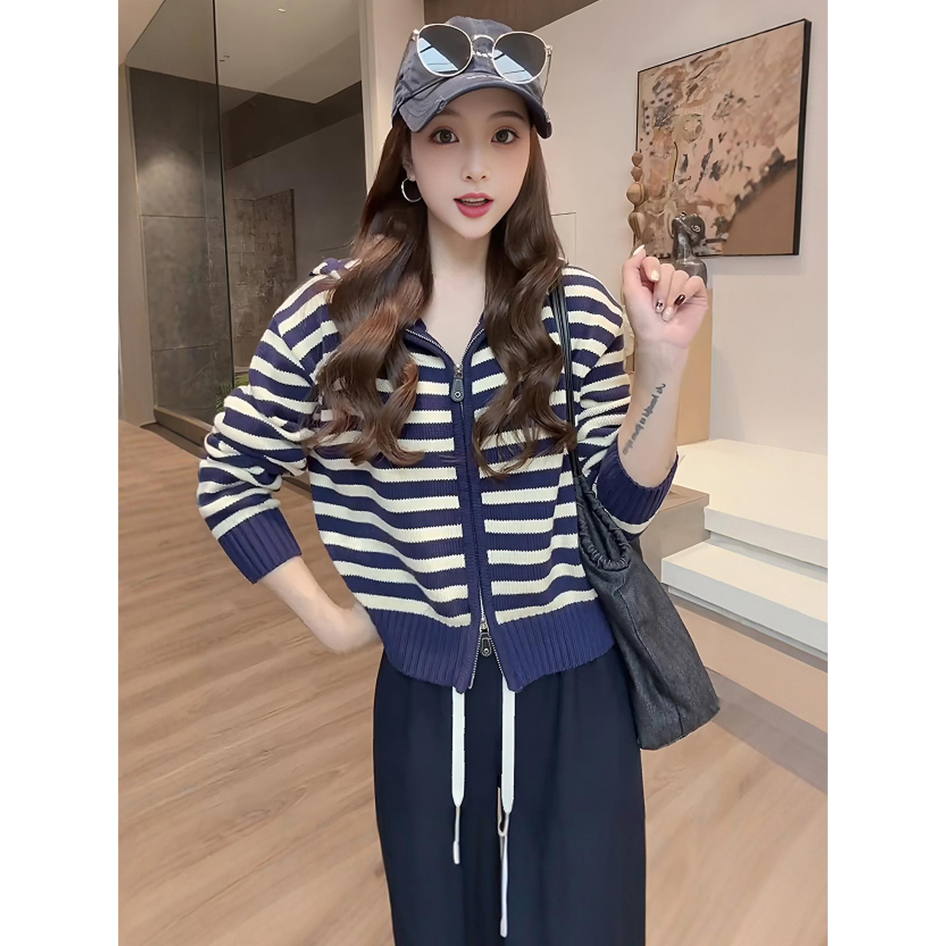 慵懒风条纹连帽针织开衫今年流行爆款女装独特巨好看双拉链外套