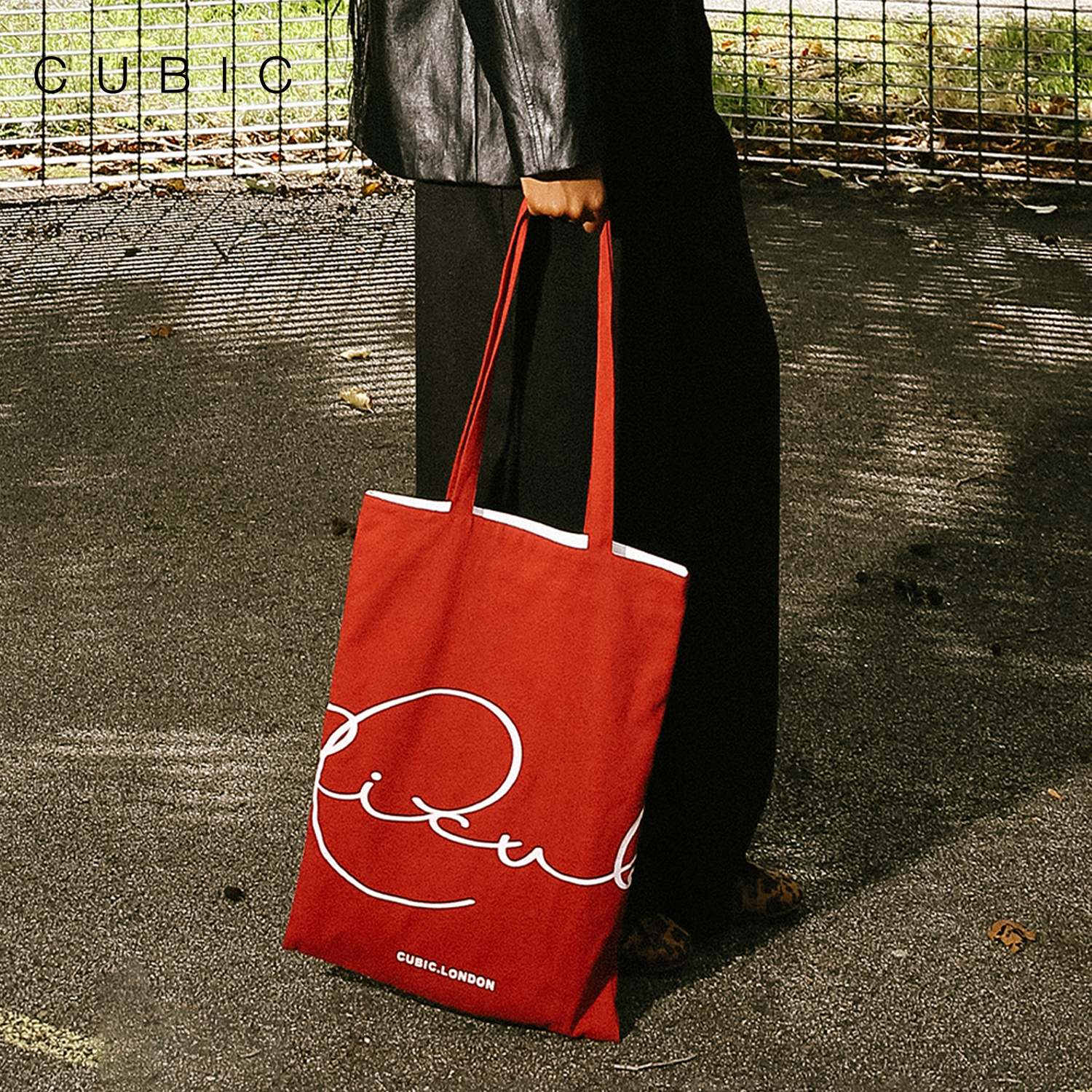 CUBIC休闲通勤原创手写LOGO设计纯棉水洗感挺括帆布包