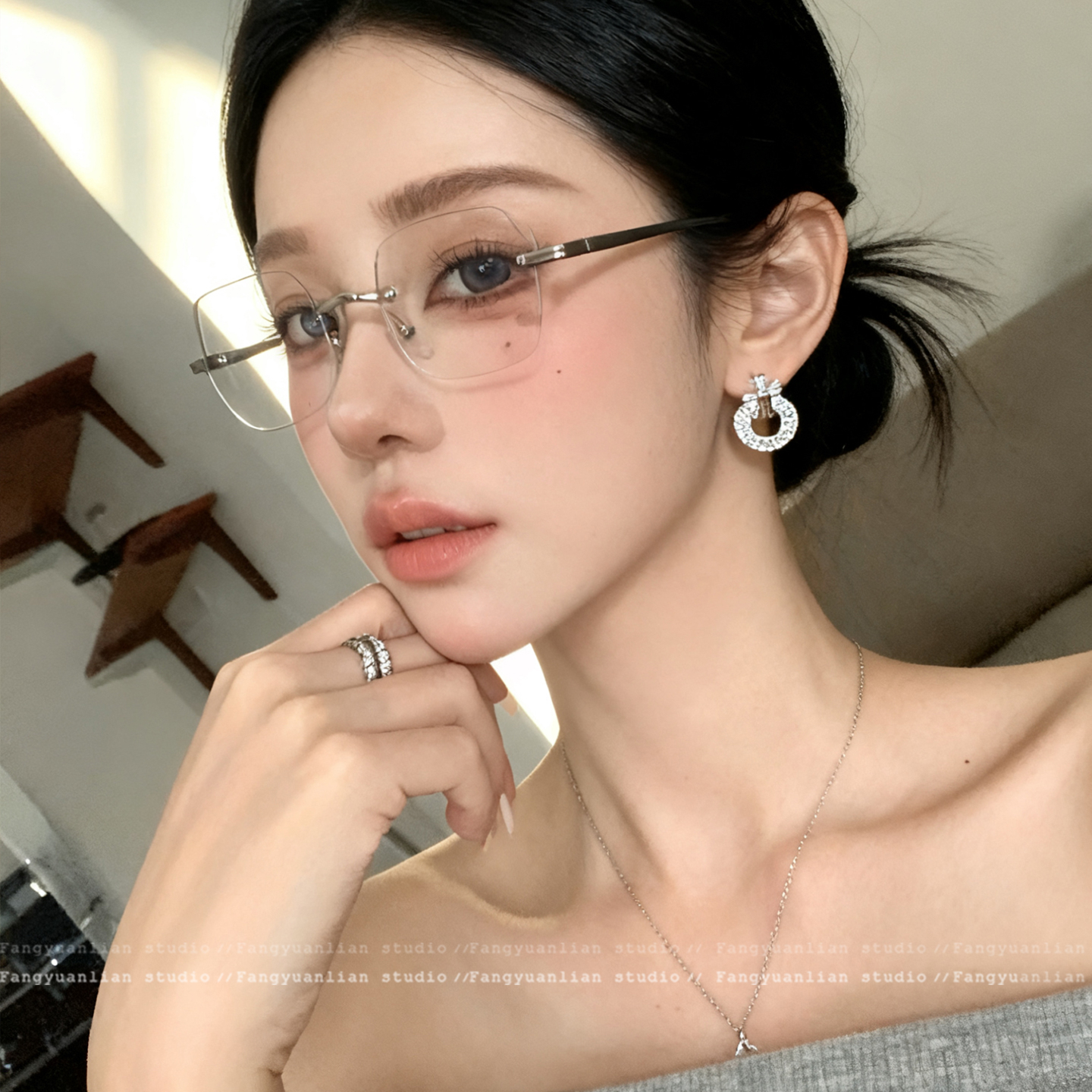 铜合金耳饰 时髦千金高级十字架耳环女小众气质耳夹女无耳洞耳饰