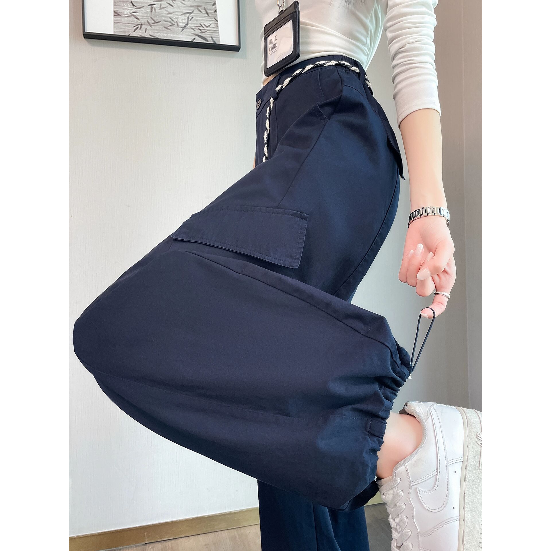 藏青色美式弯刀工装裤女秋季新款高腰抽绳阔腿运动伞兵裤宽松百搭