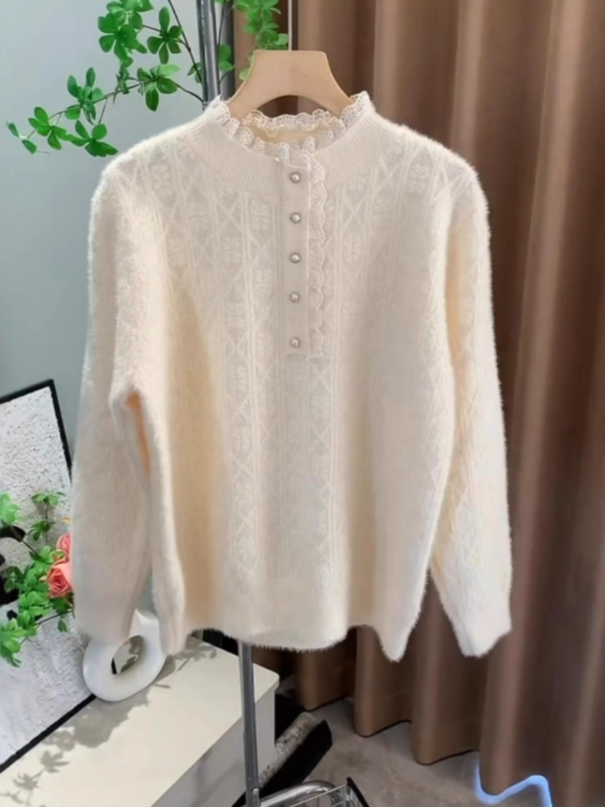 半高领重工钉珠蕾丝拼接毛衣女2025秋冬新款高级感别致针织衫上衣