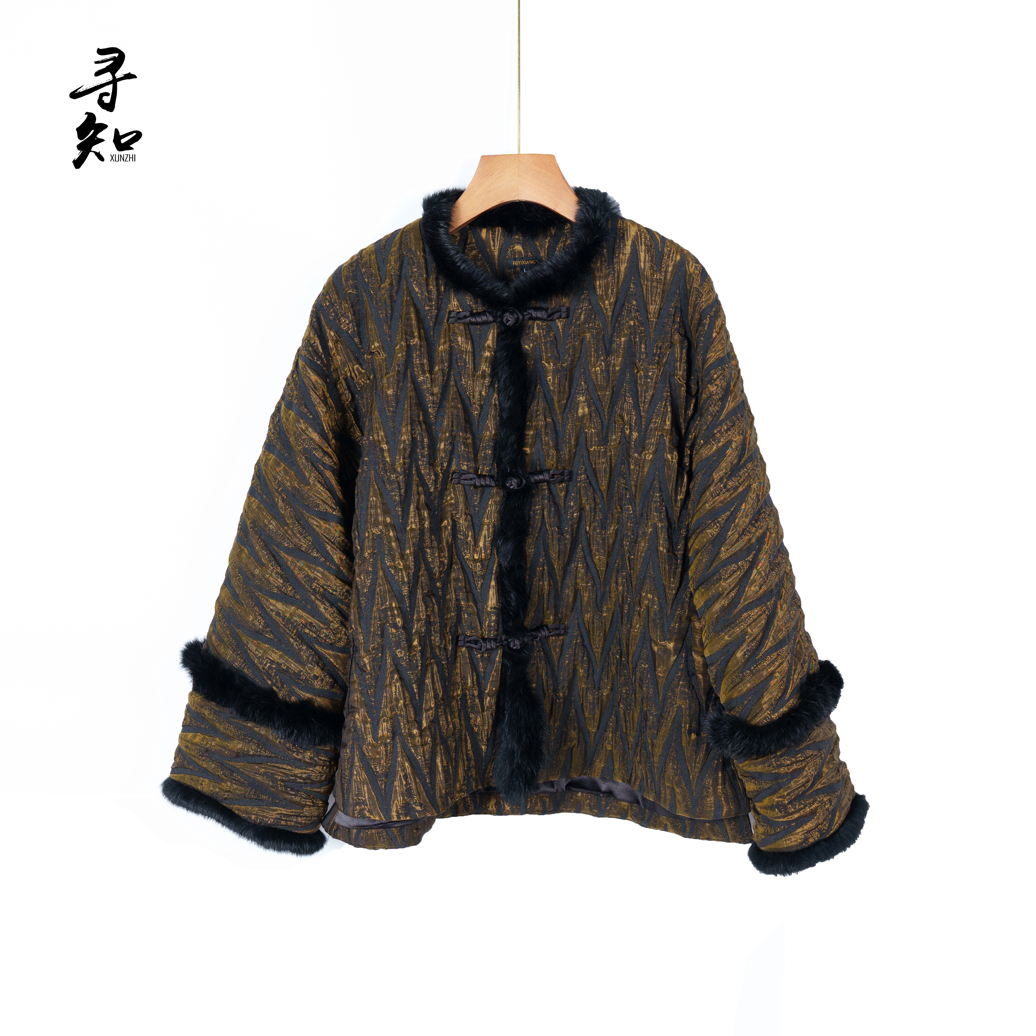 寻知·朱总原创设计XZS267N墨金织章上衣