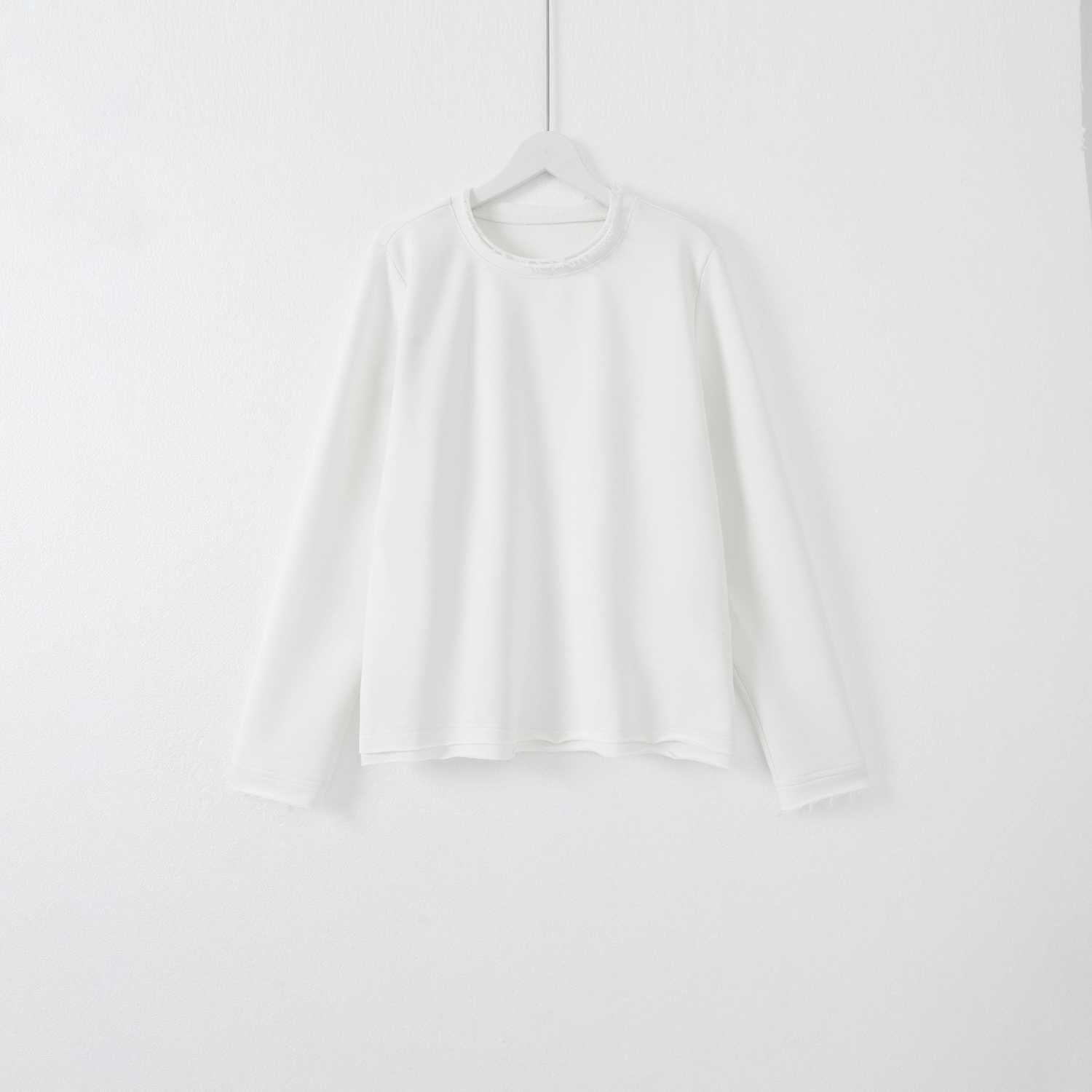 几里与麻 慵懒松弛感卷边圆领宽松卫衣 衣长57 胸围108 2082986