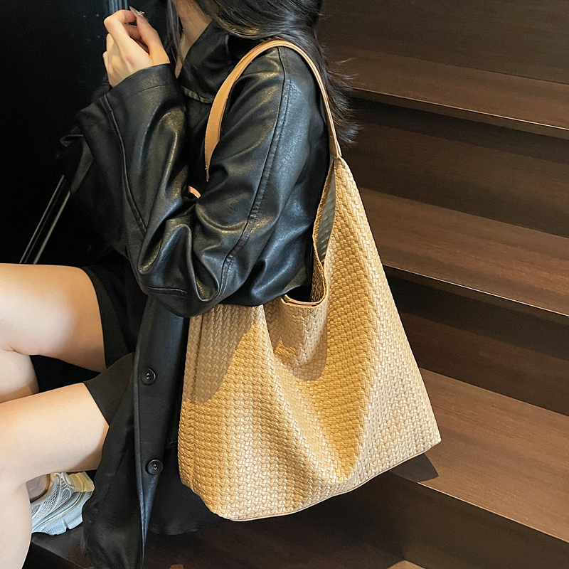 PARACVTOU/帕卡图编织复古托特包单肩包度假风包大容量包包富婆风