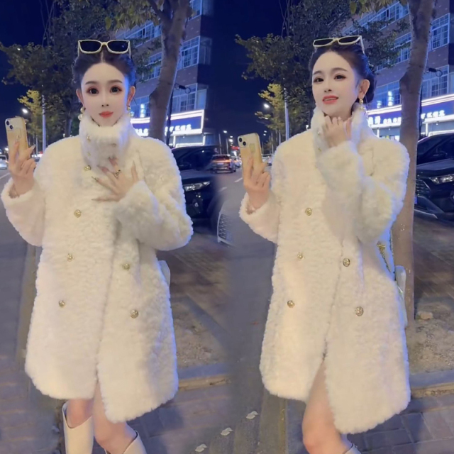 网红爆款2025冬季新款韩版双排扣仿羊羔毛大衣女双排扣中长款外套