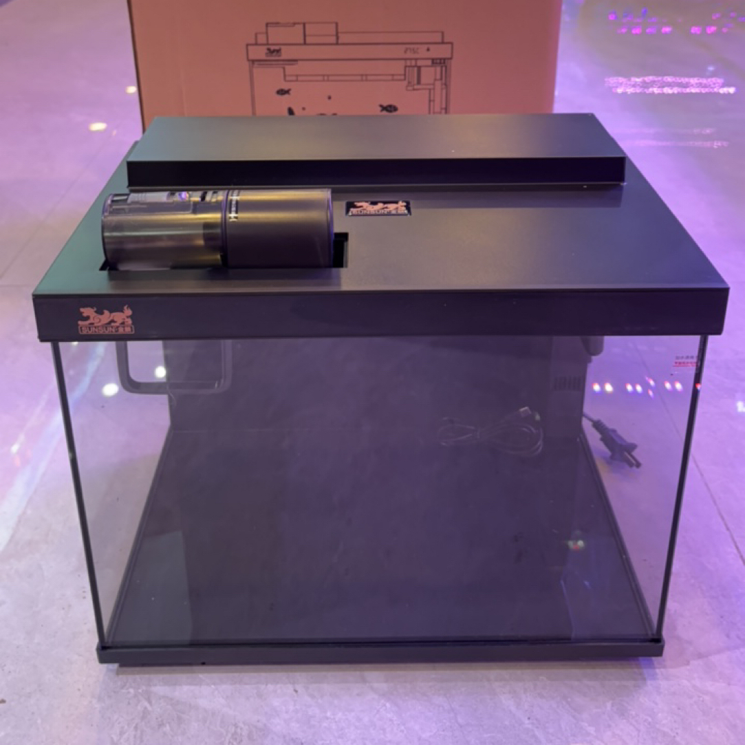 森森LE A小缸家用小型超白智能鱼缸带过滤制氧功能适合桌面摆放