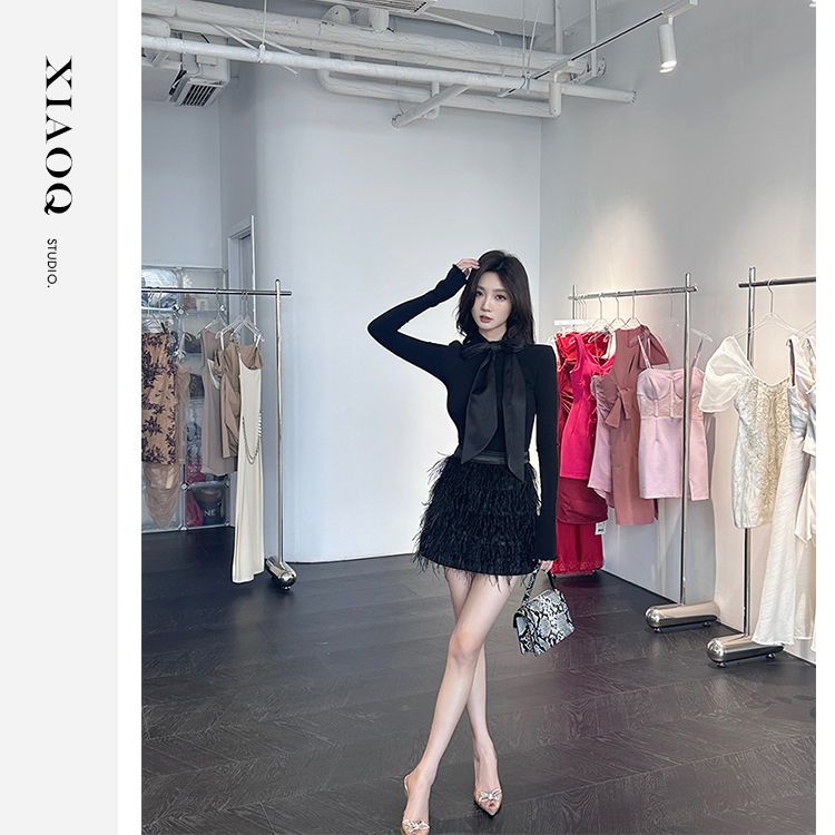 XIAOQ「蓬松华尔兹」黑色A字摆半身裙女高腰短裙奢华感四季34512