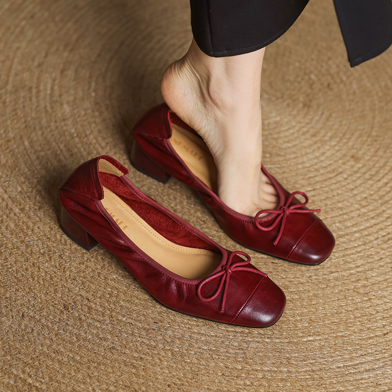 单鞋女2025年新款早春秋真皮百搭复古蝴蝶结粗跟时尚气质高跟鞋子