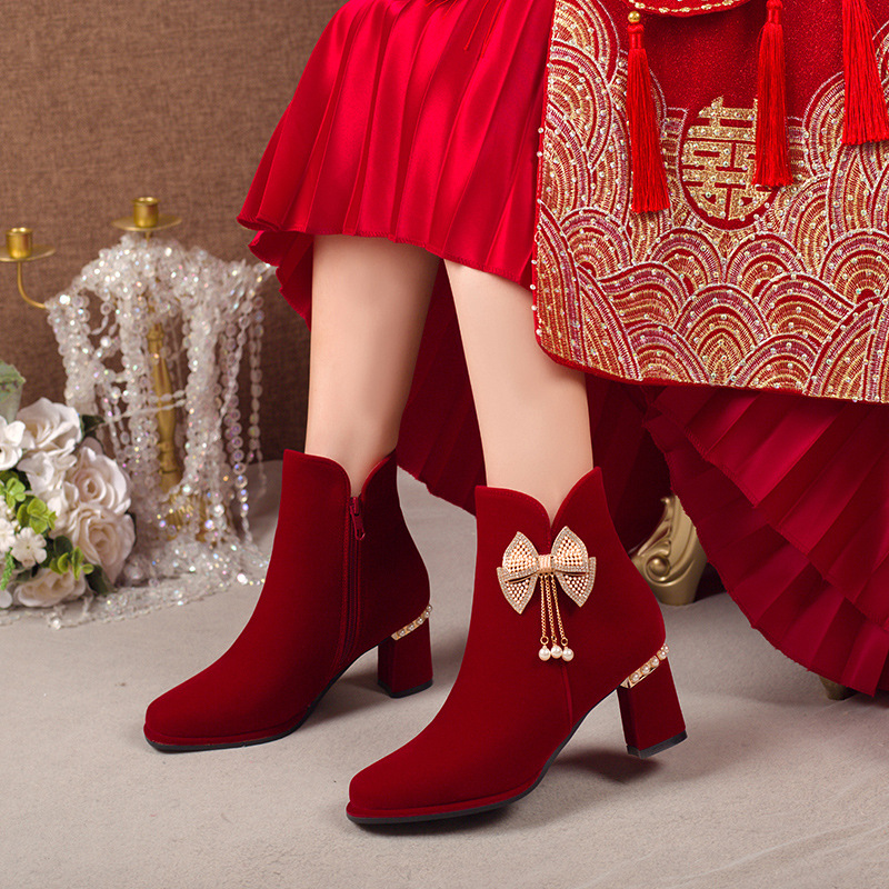 婚鞋女2025年秋冬季新款秀禾服婚纱两穿红色高跟鞋新娘鞋结婚靴子
