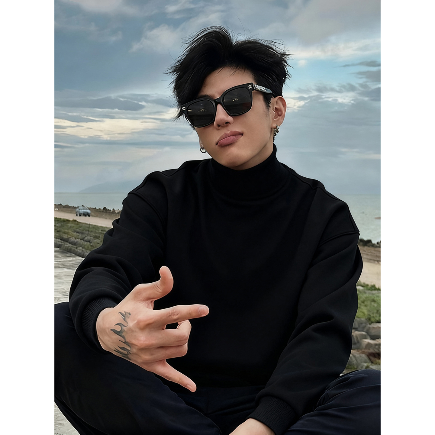 黑色半高领德绒打底衫男款秋冬季加绒内搭长袖男士痞帅高级感卫衣