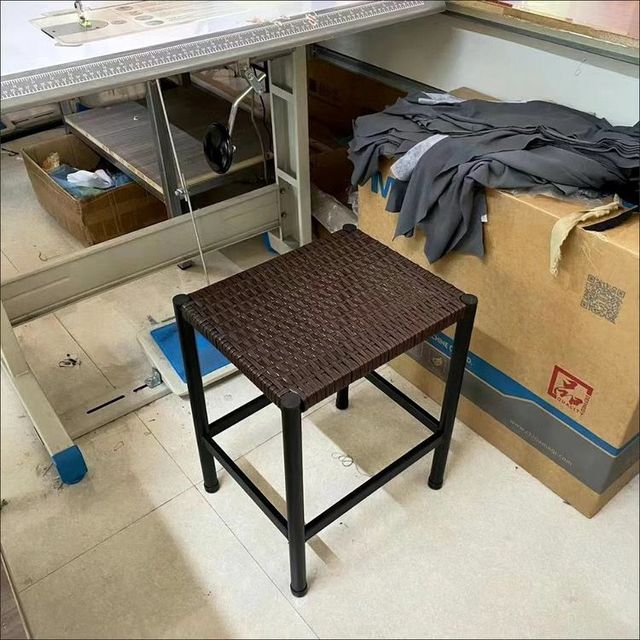 电车椅平车椅服装专用坐椅四方凳藤椅学生作业久做坐椅小号简约