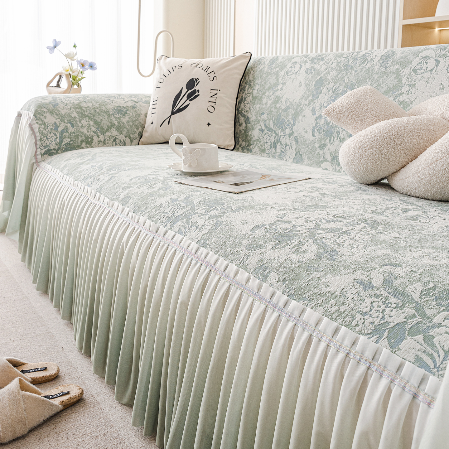 林言春见法式高级感沙发盖布巾2025新款沙发垫全包雪尼尔四季通用