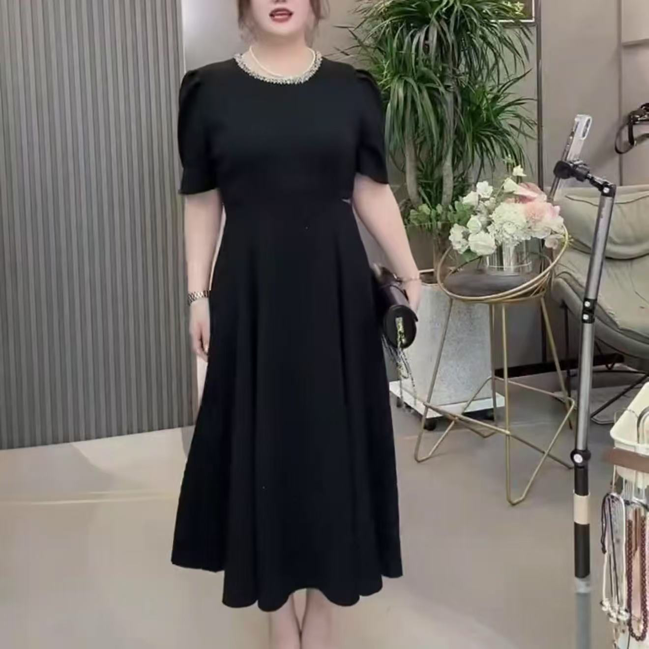 欧货2025大码女装时尚赫本风洋气重工钉珠腰网纱拼接显瘦连衣裙