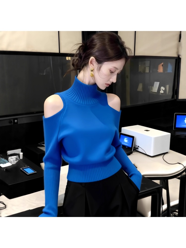 蓝色半高领露肩设计感修身毛衣内搭女秋冬新款显瘦时尚针织衫上衣