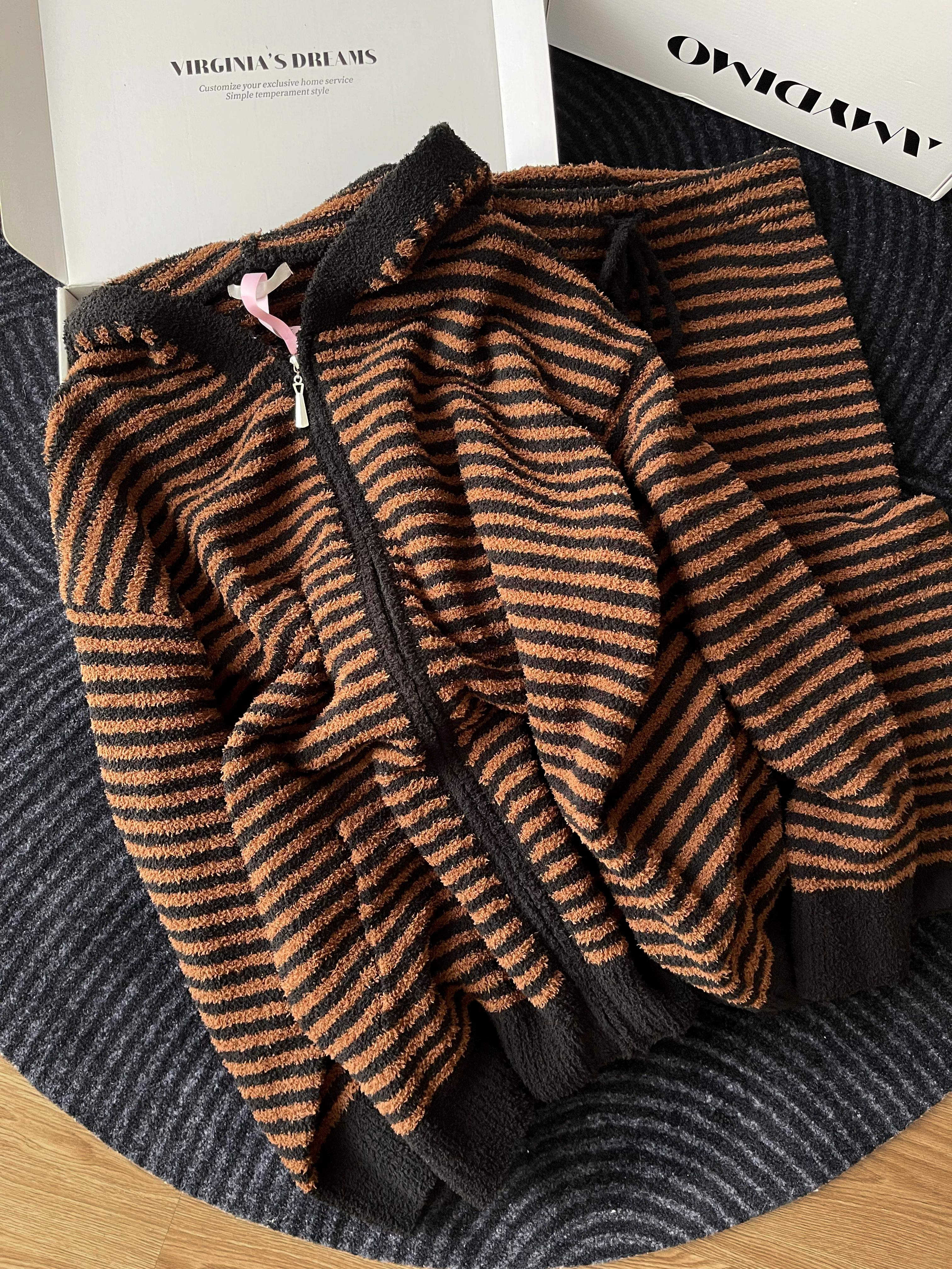 韩版复古条纹印花连帽半边绒睡衣女秋冬加绒保暖家居服套装可外穿