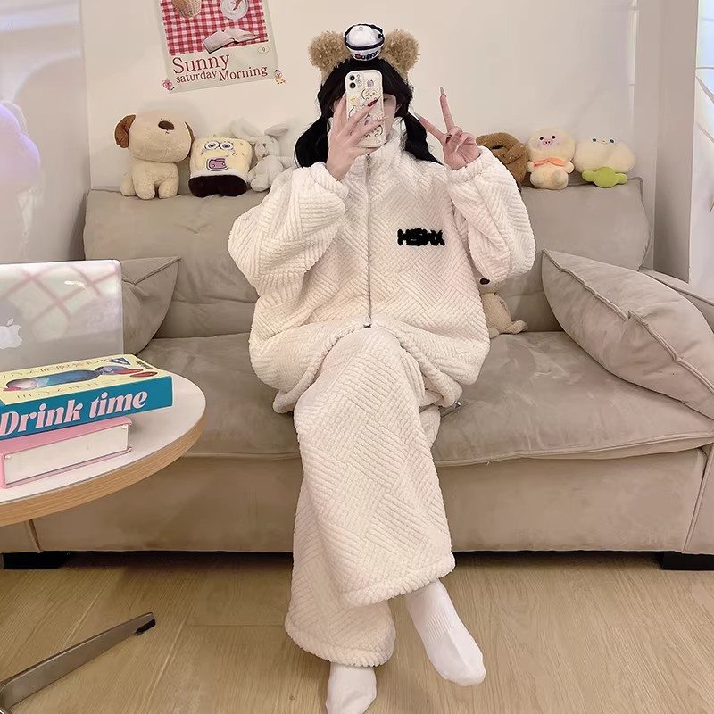 2025新款冬季珊瑚绒睡衣女士加绒加厚保暖简约纯色家居服套装冬天