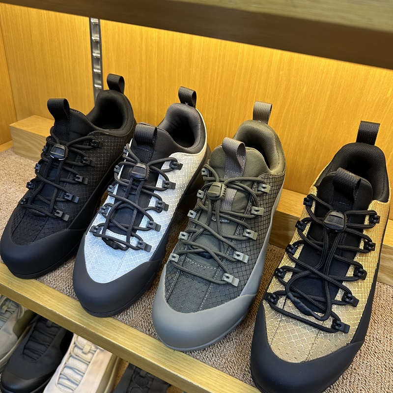 北家同款秋冬户外机能休闲运动低帮登山徒步鞋男女款019