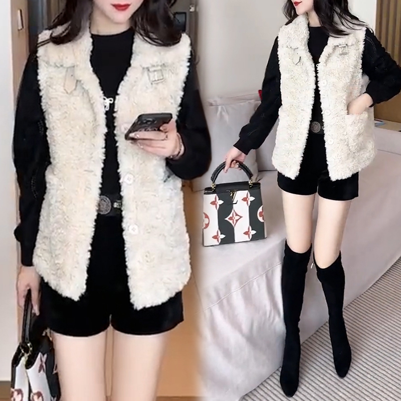 欧货大码马甲女新款2025年秋冬季外穿洋秋季薄外套复古盘扣马甲