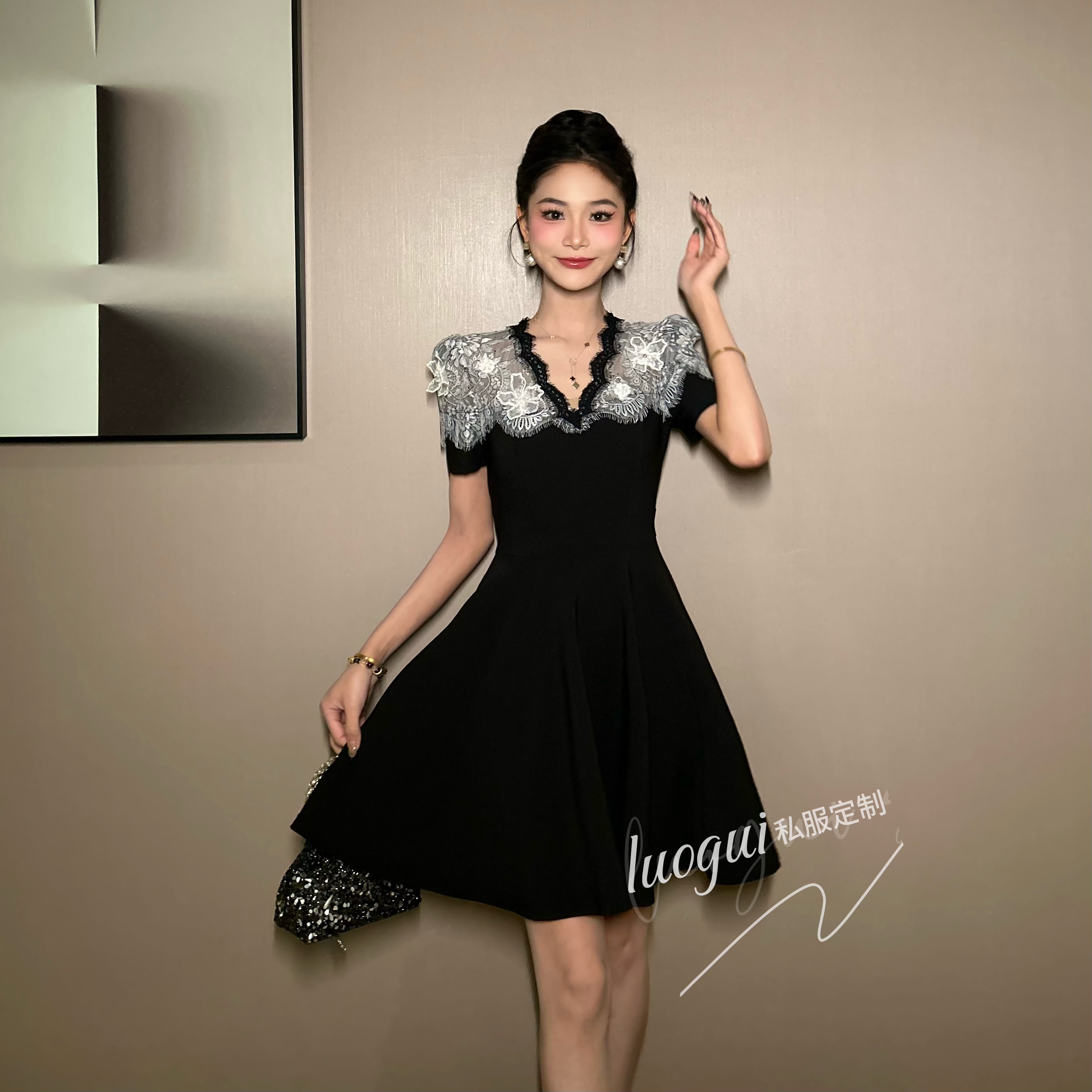 【花花原创】显瘦气质小黑裙夏季法式轻奢蕾丝拼接名媛连衣裙21584