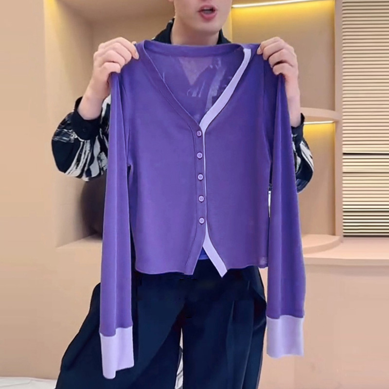 设计感撞色V领针织衫女秋季修身长袖打底衫内搭显瘦开衫薄款上衣