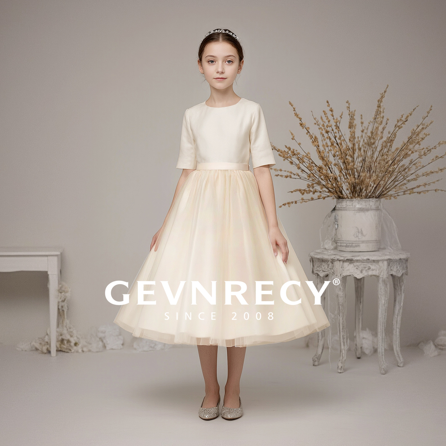 女童礼服高端轻奢小众气质儿童中袖生日公主裙女孩舞台钢琴演出服