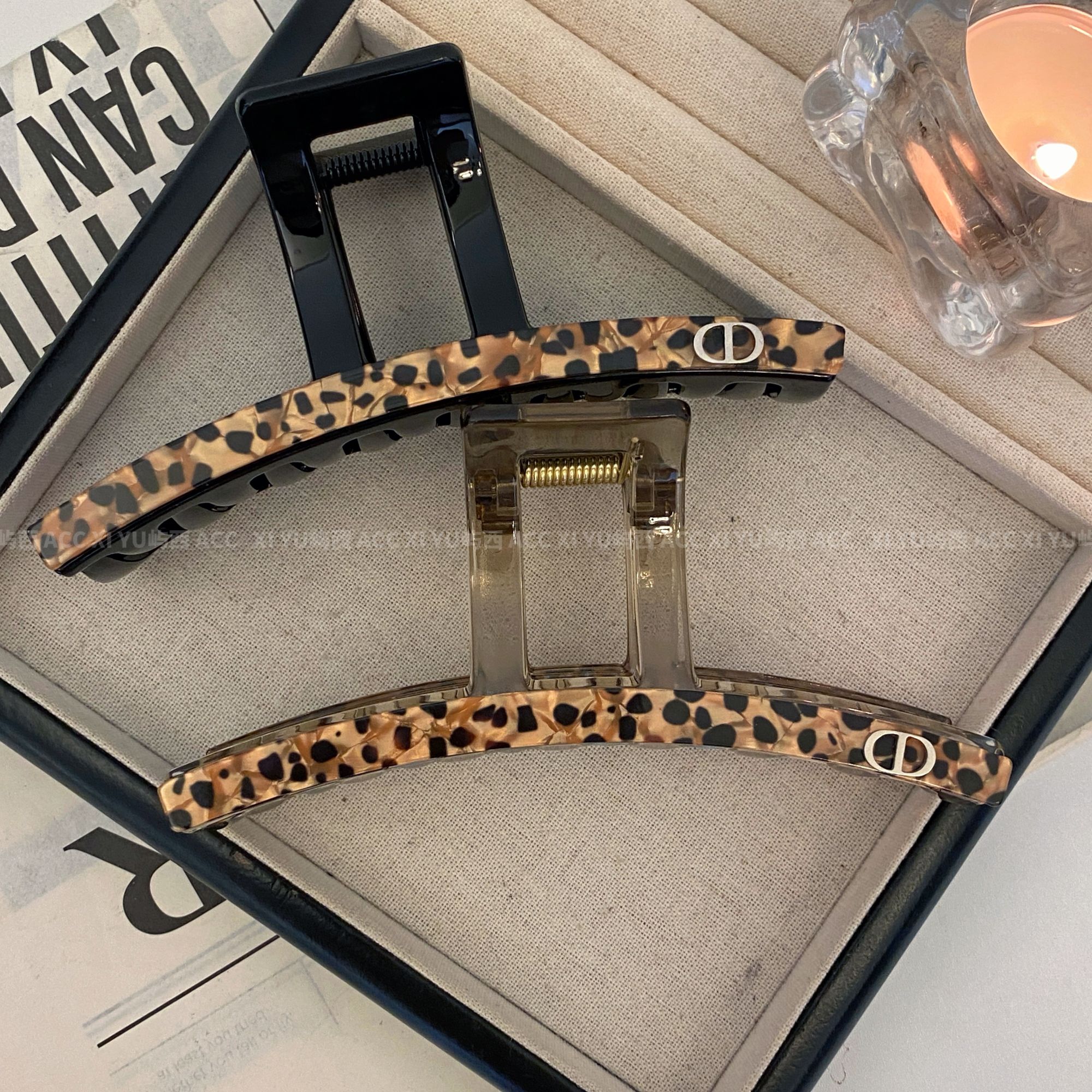 秋冬轻奢豹纹高级感鲨鱼夹新款后脑勺韩版百搭千金风复古盘发抓夹