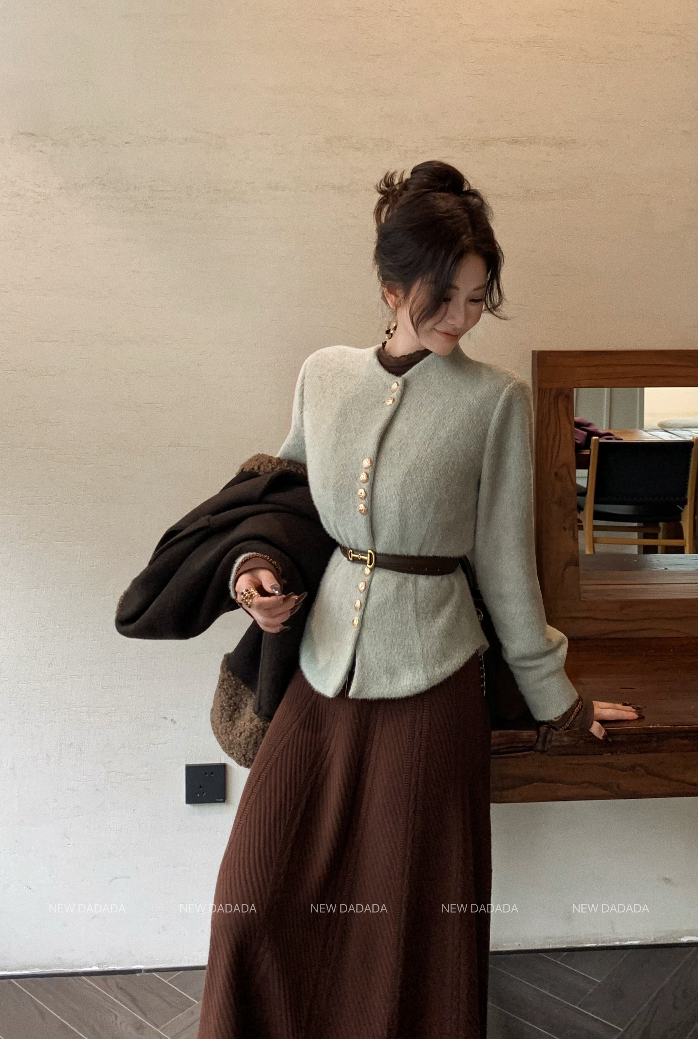 利达 NEW DADADA 雾绿收腰显贵毛呢上衣气质短款小香外套JUM3621