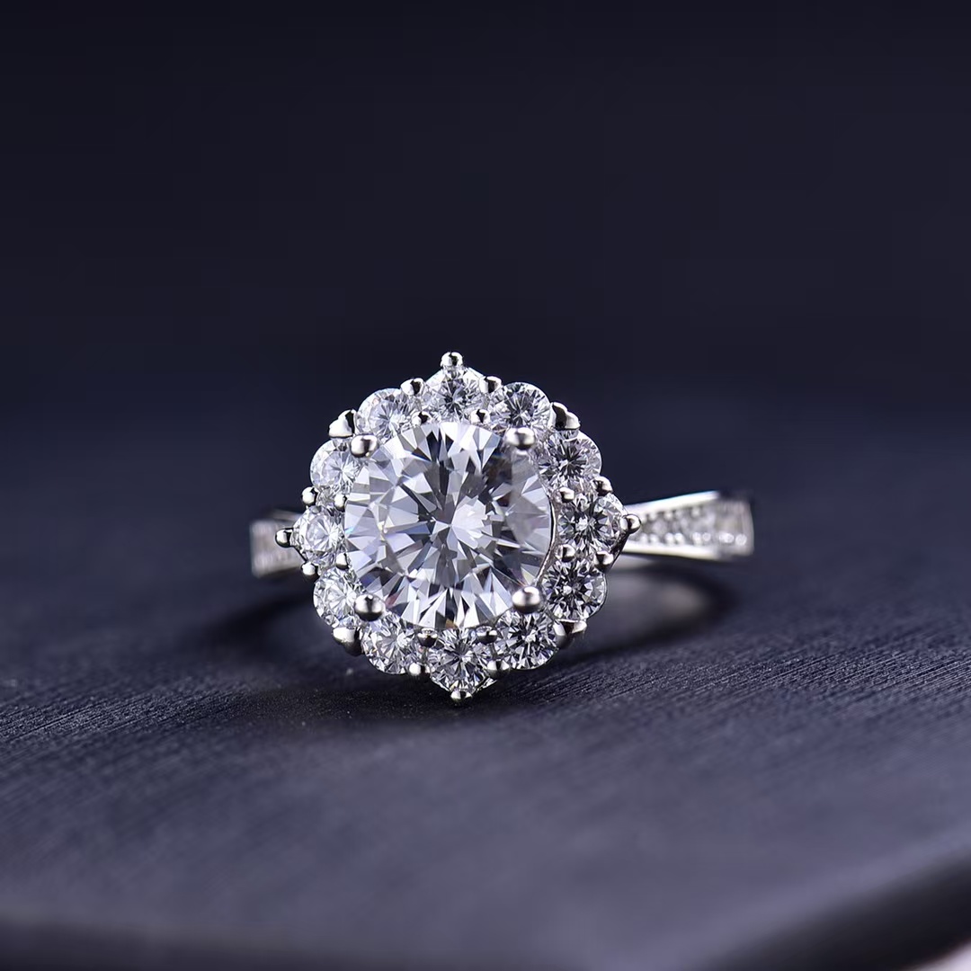 INNLI/银狸 925银莫桑石戒指 灿若星辰款（1/2克拉戒指）经典轻奢