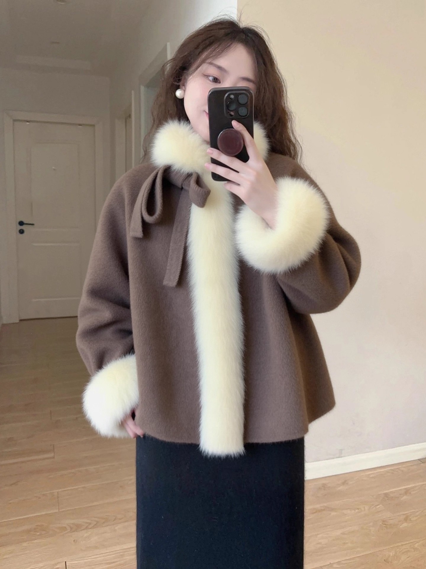 2025新款爆款咖色毛领披肩斗篷双面毛茸茸大衣小个子短款气质外套