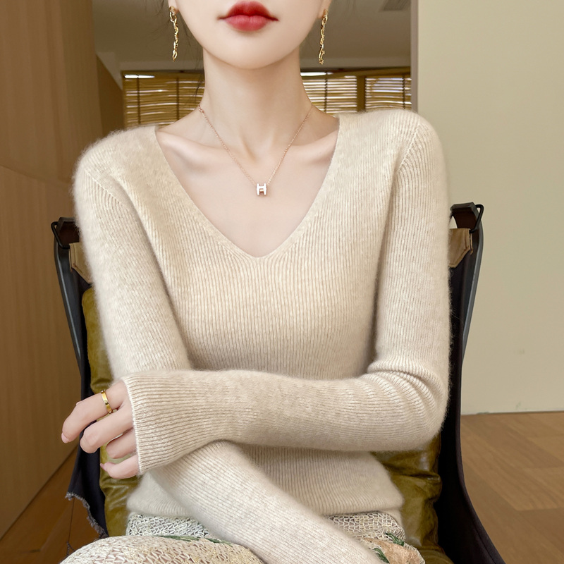 商场同款正品100%羊绒衫秋冬新款V领修身打底鸡心领百搭针织毛衣