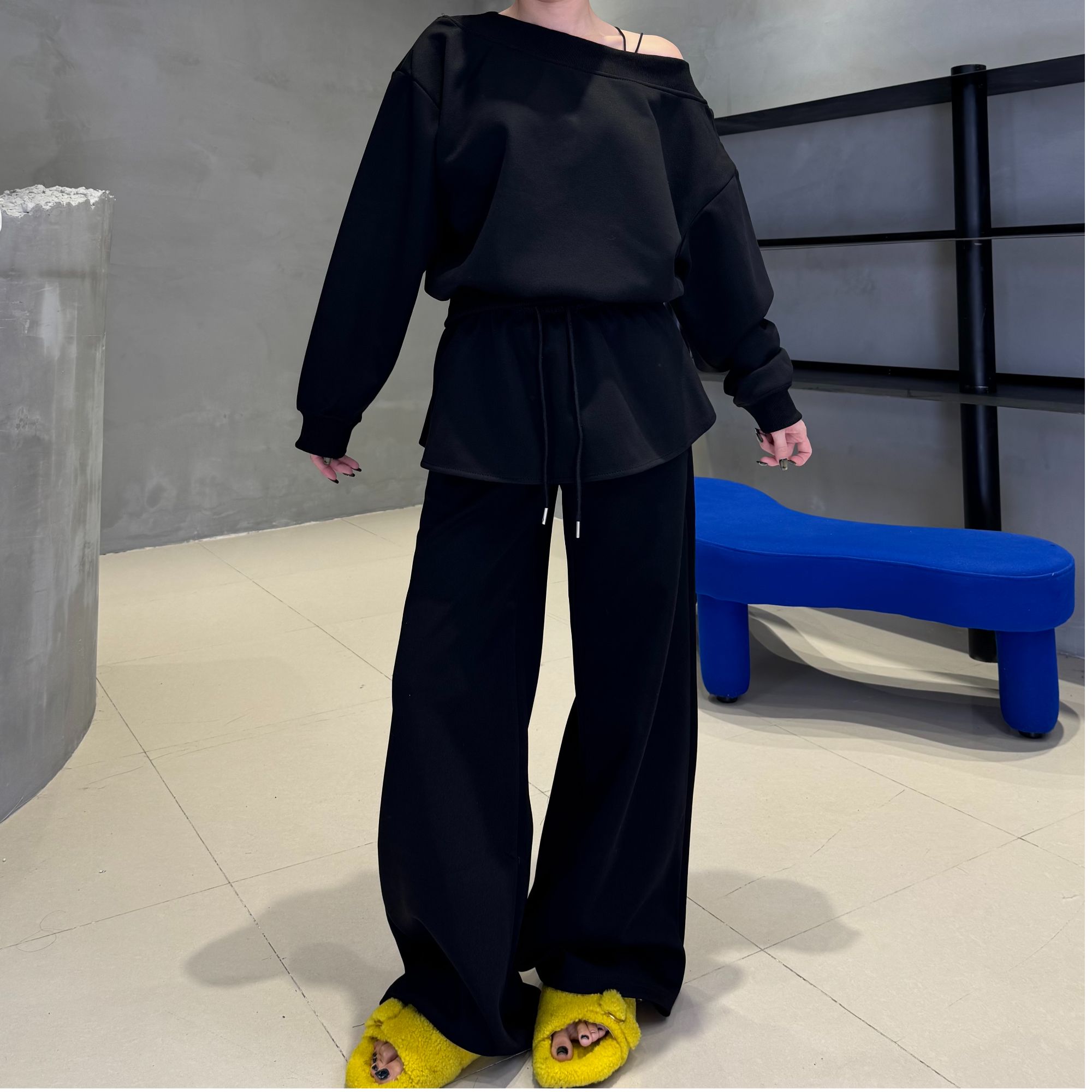 2569美式复古斜肩长袖收腰卫衣女春秋高阔腿裤屁帘长裤三件套