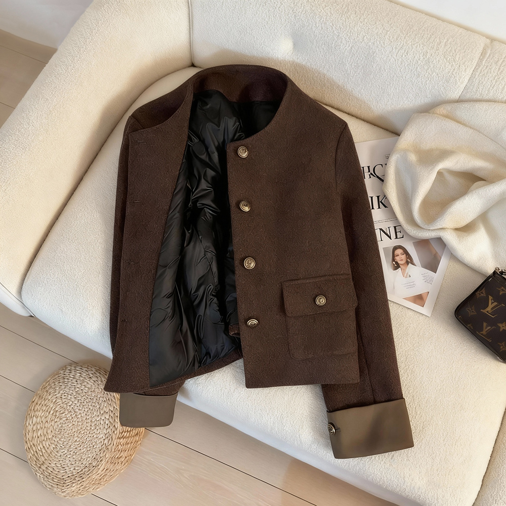 2025秋冬新款咖色复古名媛小香风短外套女时尚高端保暖气质上衣韩