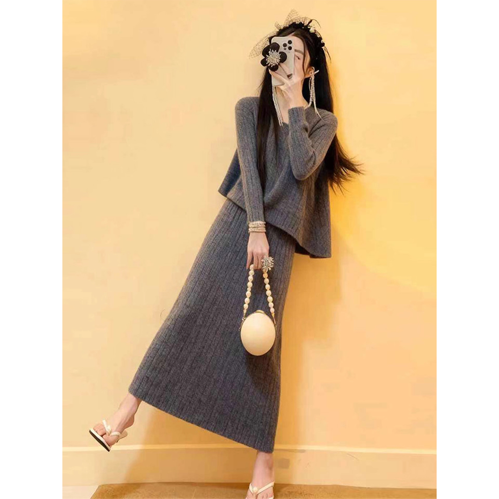 秋日ootd穿搭一整套韩系独特设计感灰色针织上衣半身裙显瘦套装女