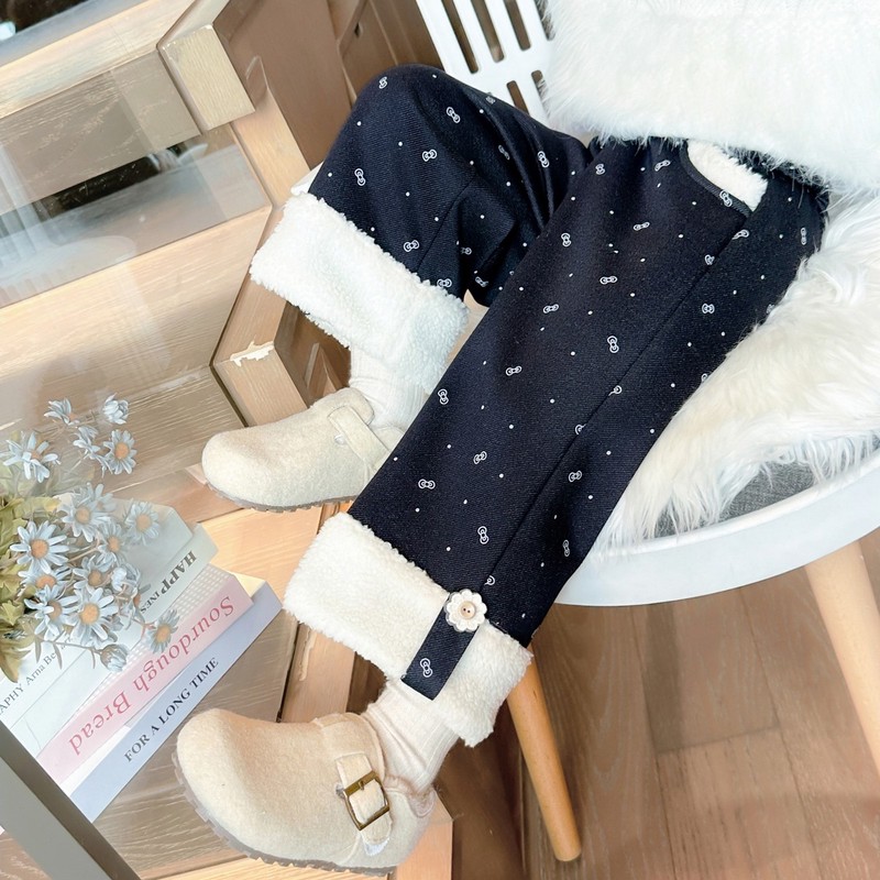 新疆西藏内蒙包邮女童裤子秋冬2025新款儿童洋气冬装加厚女宝宝时